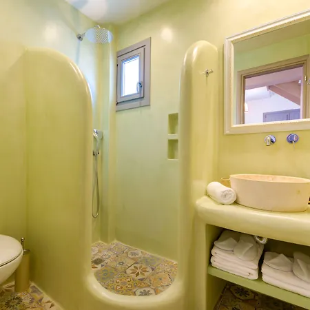 White Harmony Megalochori (Santorini)