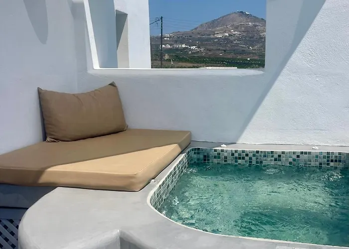 White Harmony * Megalochori (Santorini)