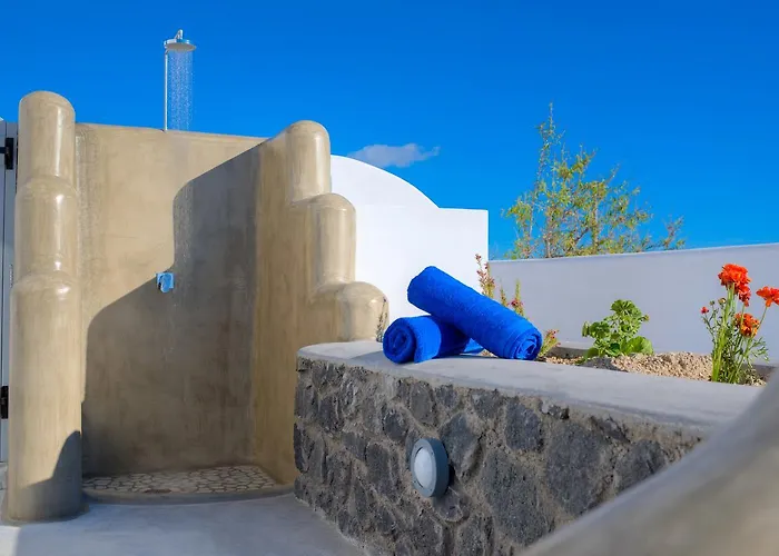 White Harmony * ميغالوخوري