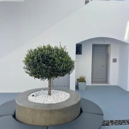 White Harmony 아파트 메갈로호리