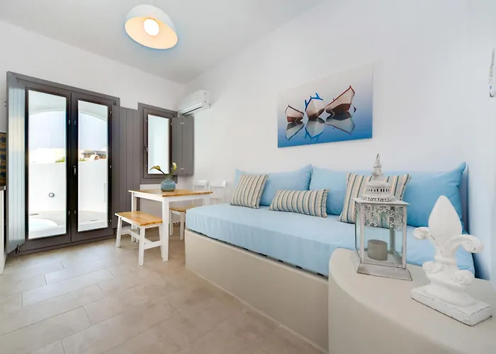 White Harmony Apartment