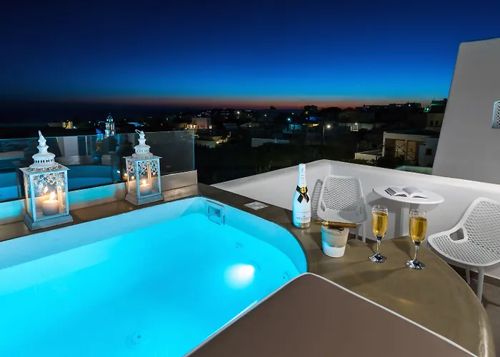 White Harmony Apartment