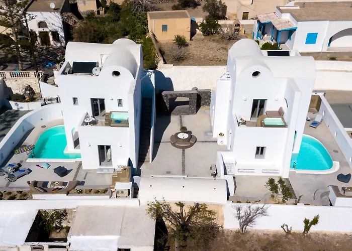 White Harmony Apartment